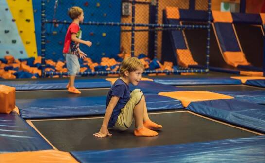 Budowanie parku rozrywki a przepisy prawne i normy bezpieczeństwa