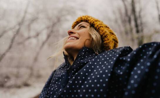 Kurtki do lasu – jak zapewnić sobie ciepło i komfort w chłodne dni?