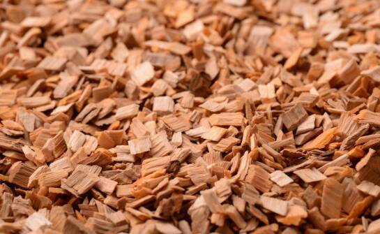 Jakie zalety oferuje najbardziej chłonna ściółka dla koni?