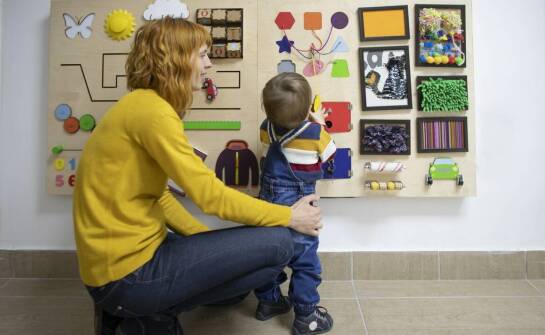 Przedszkole dla dzieci z autyzmem: jak wspiera indywidualne talenty?