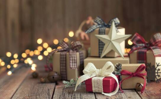 Wie wählt man ein personalisiertes Weihnachtsgeschenk für einen Mitarbeiter aus, das in Erinnerung bleibt?