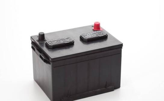 Najnowsze trendy w produkcji akumulatorów do skuterów inwalidzkich