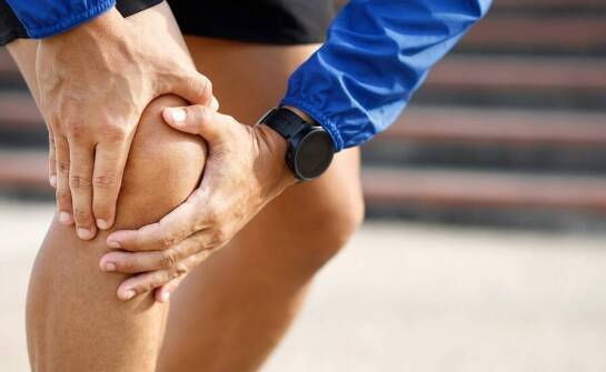 Regeneracja stawów bez skalpela: innowacyjne podejście do kolana biegacza