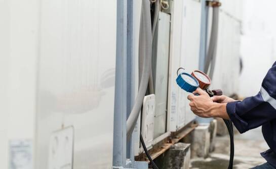 Jak serwis pomaga w identyfikacji nieszczelności układu chłodniczego?