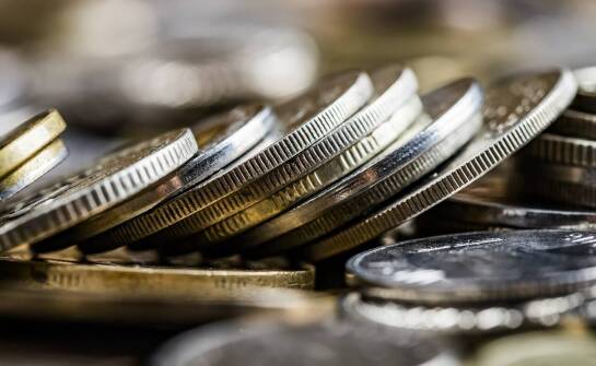 Proces skupu srebra w kantorze: co warto wiedzieć przed transakcją?