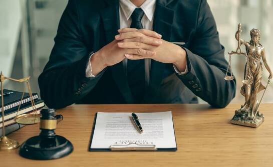 Jak prawnik wspiera członków rady wierzycieli w interpretacji przepisów?