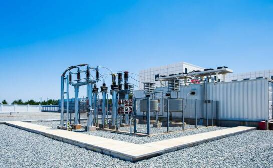 Kluczowe czynniki wpływające na skuteczność kompensacji mocy biernej w regionie