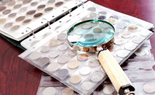 Proces wyceny monet przez profesjonalnego numizmatyka – jak wygląda w praktyce?