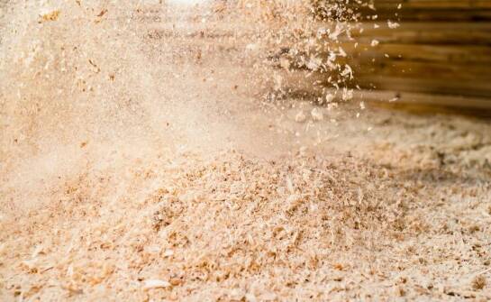 Porównanie skuteczności różnych typów sorbentów sypkich w ochronie środowiska