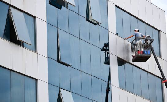 Czyste elewacje jako wizytówka nowoczesnego miasta