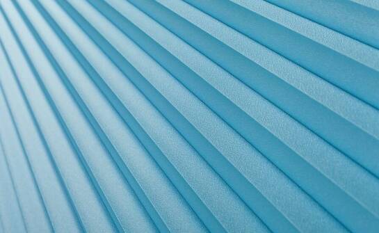 Jak żaluzje plisowane wpływają na oszczędność energii w mieszkaniach?