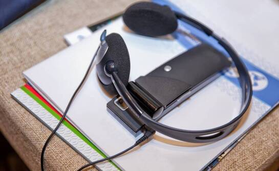 Jakie są kluczowe elementy udanego tłumaczenia symultanicznego?