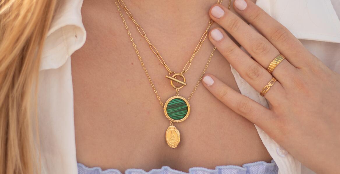 Jak kamień spokoju może wspierać medytację i relaksacj�ę poprzez biżuterię?