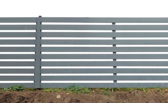 Vorteile der Wahl von Minimalismus bei Zäunen aus Polen