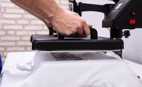 Koszulki personalizowane - kreatywne rozwiązania dla każdej branży