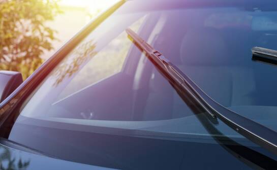 Wycieraczki płaskie a normy bezpieczeństwa – co warto wiedzieć?