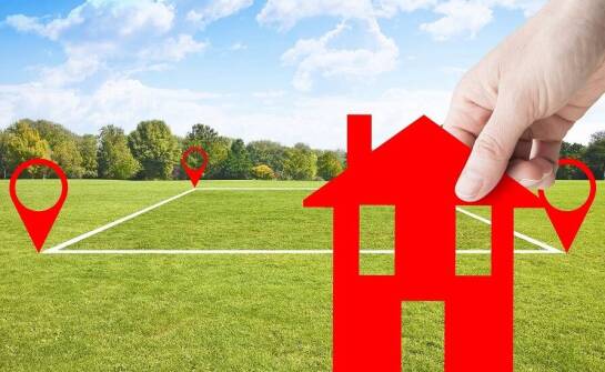 Jakie aspekty środowiskowe uwzględnić przy wyborze działki budowlanej?