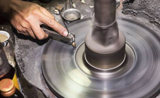 Ściernice garnkowe w rzemiośle artystycznym: jakie przynoszą korzyści?