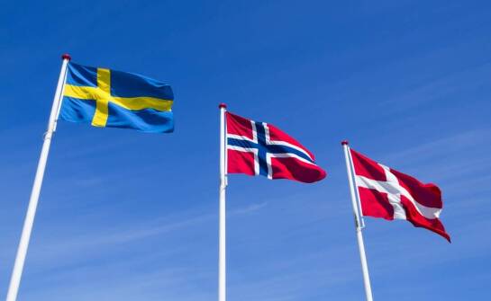 Jakie są najważniejsze elementy montażu masztów flagowych?