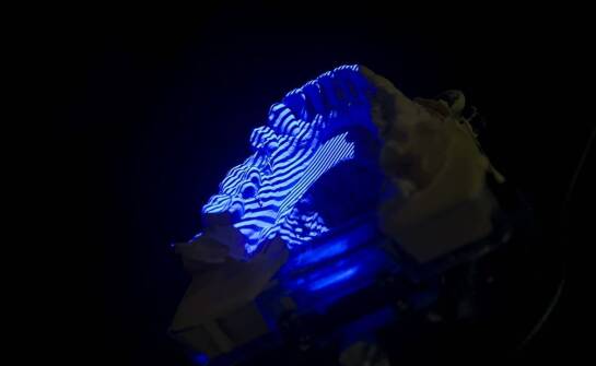 Jakie są najnowsze rozwiązania technologiczne w produkcji nakładek Invisalign?