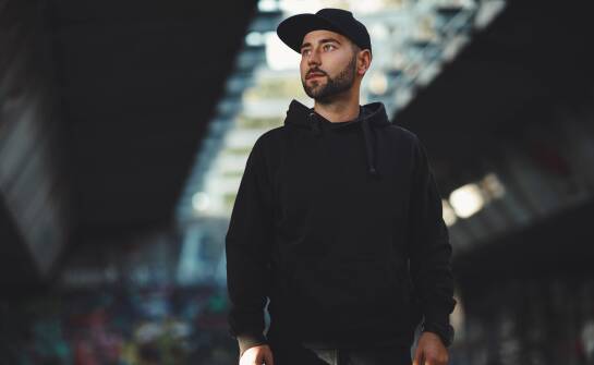 Historia fiata 126p na bluzach – jak moda czerpie z motoryzacji PRL?