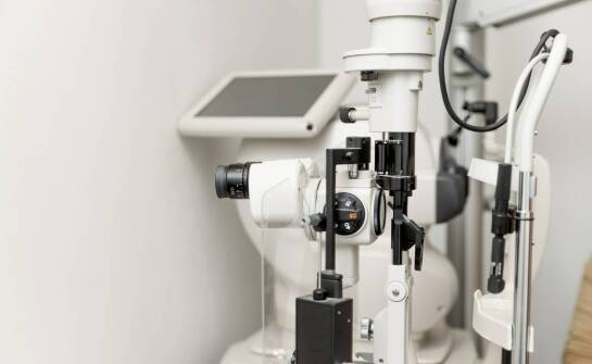 Rola nowoczesnego sprzętu diagnostycznego w pracy okulisty
