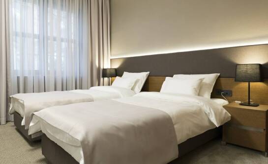 Jak przyjazna atmosfera hotelu wpływa na komfort rodzinnych wakacji?