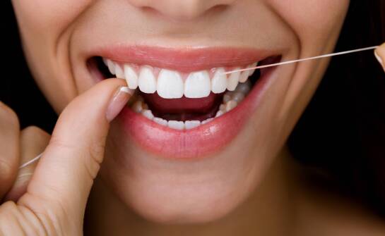 Jakie nitki do zębów są najlepsze dla dzieci noszących aparaty ortodontyczne?