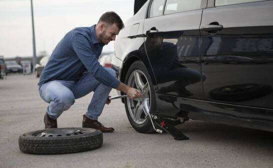 Jak działa mobilna wymiana opon i kiedy warto z niej skorzystać?