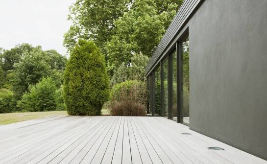 Plandeki na wymiar – idealne dopasowanie do potrzeb klienta