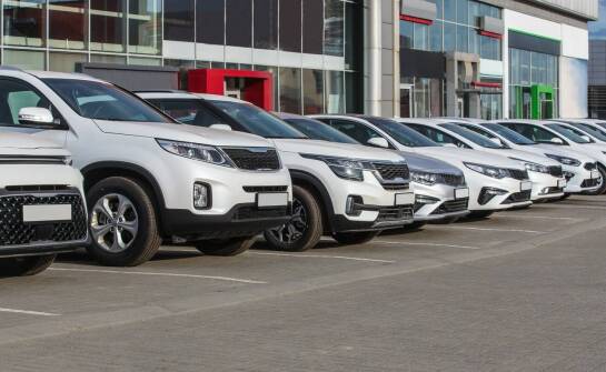 Wpływ japońskiego rynku na dostępność używanych Mercedesów