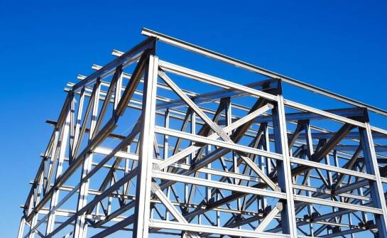 Konstrukcje stalowe jako rozwiązanie dla dynamicznie rozwijających się firm