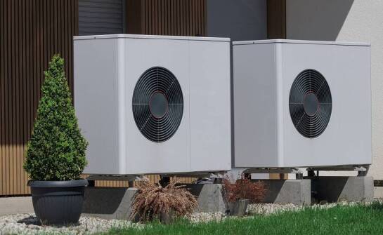 Zrozumienie działania pomp ciepła – klucz do efektywnego ogrzewania