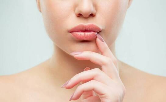 Powiększanie ust w kontekście medycyny estetycznej: jakie efekty można uzyskać?