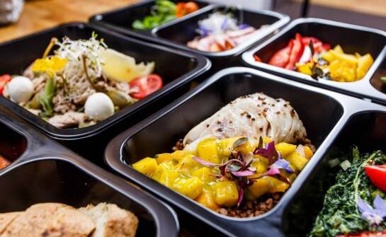 Wpływ ekologicznych lunch boxów na jakość i świeżość przechowywanych potraw