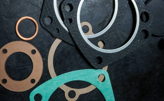 Odporność termiczna uszczelek silikonowych: kluczowe znaczenie dla przemysłu motoryzacyjnego