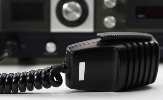 Praktyczne zastosowania zagłuszaczy lokalizatorów air tag w codziennym życiu