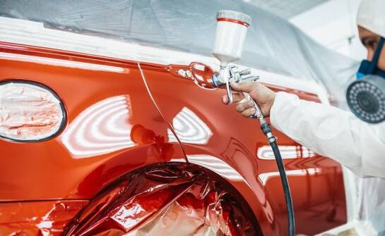Znaczenie jakości lakierów samochodowych w estetyce pojazdu