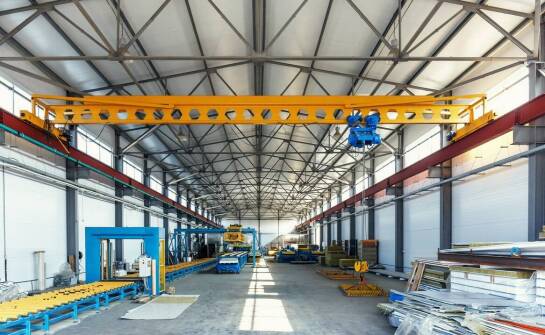 Zastosowanie kanałów tekstylnych w halach produkcyjnych: efektywność i ekonomia