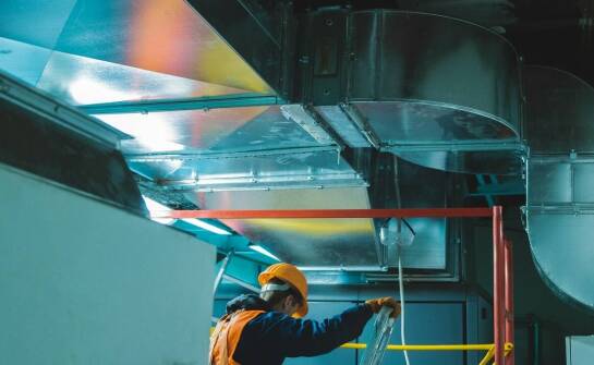 Profesjonalne czyszczenie wentylacji a oszczędność kosztów eksploatacyjnych