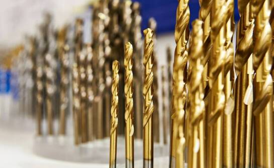 Dlaczego frezy trzpieniowe są kluczowe w nowoczesnym przemyśle drzewnym?