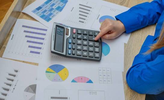 Jak przebiega plan spłaty długów w ramach upadłości konsumenckiej?