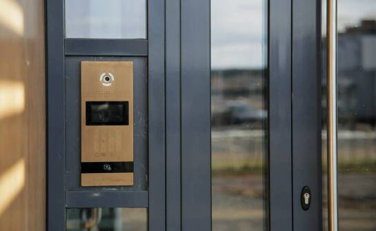 Dlaczego warto zainwestować w nowoczesne systemy domofonowe?