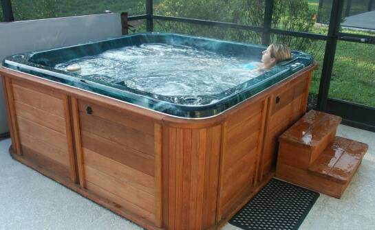 Dlaczego warto skorzystać z doradztwa dystrybutora jacuzzi przy wyborze modelu?