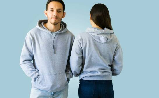 Personalizowane bluzy z nadrukiem – jak stworzyć unikalny design?