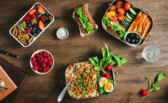 Jak kartony na ciasto wspierają ideę zero waste w branży gastronomicznej?