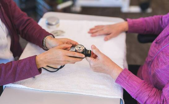 Jakie korzyści przynosi diagnostyka biorezonansowa w przypadku detoksykacji organizmu?