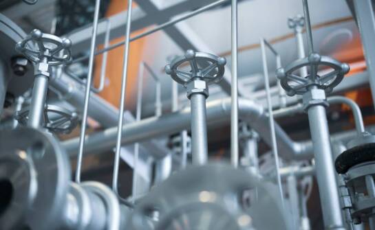 Siłownik hydrauliczny producent – jakie nowości wprowadza na rynek przemysłowy?