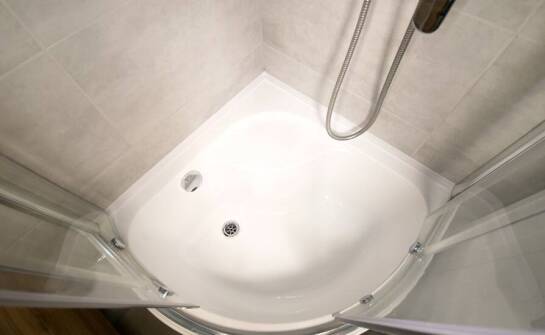 Nowości w zakresie brodzików – co oferuje sklep z armaturą?