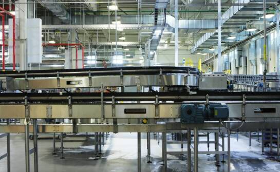 Nowoczesne technologie w produkcji przenośników płytkowych